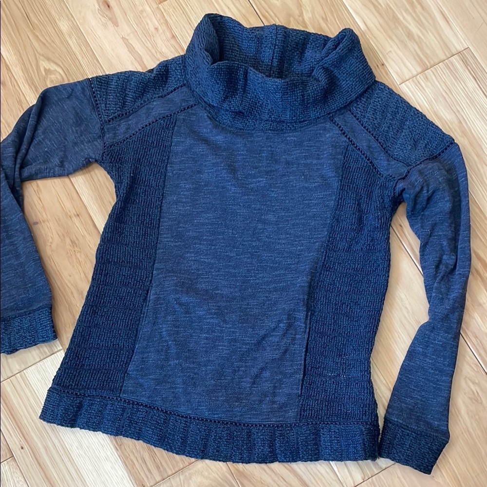 Lucky Brand Navy Blue Sweater